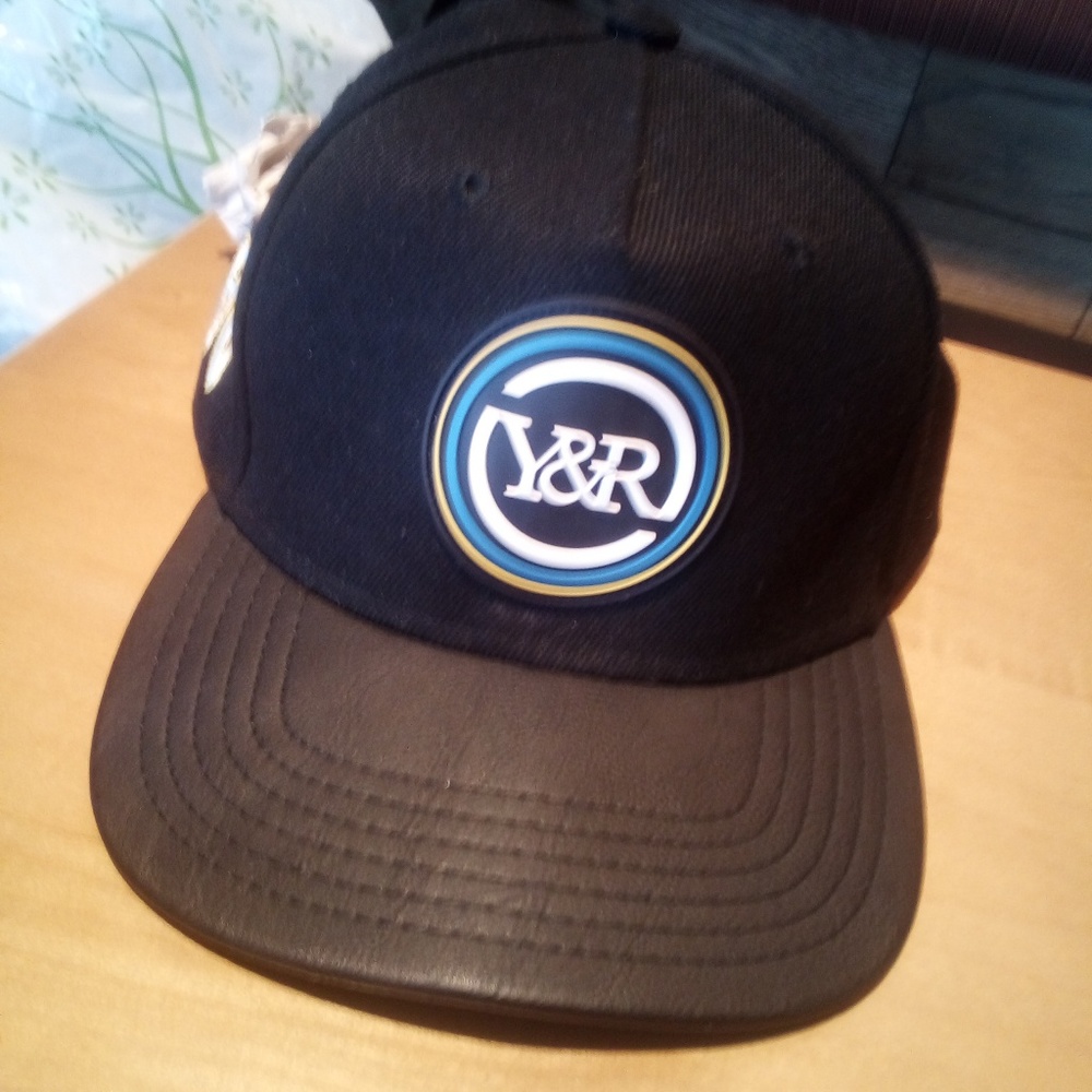 Young & Reckless Snapback - Picture 4 of 8